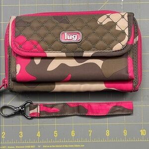 Lug Camouflage and Pink Quilted Kickflip Wallet